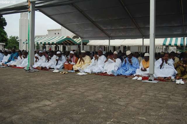 Tueries d’imams, incendies de mosquées… / Le silence inquiétant des guides chrétiens